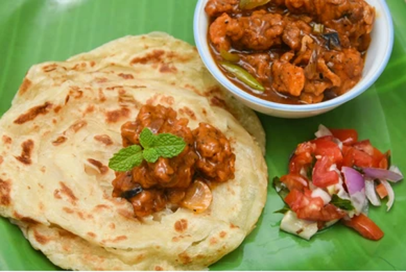 Parotta with Chicken Kolambu